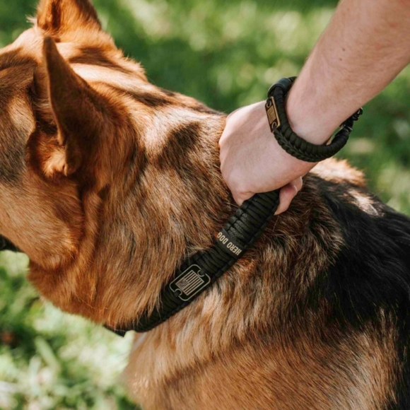 ❤Hero Dog Heavy Duty Paracord Dog Collar - Picture 6 of 7